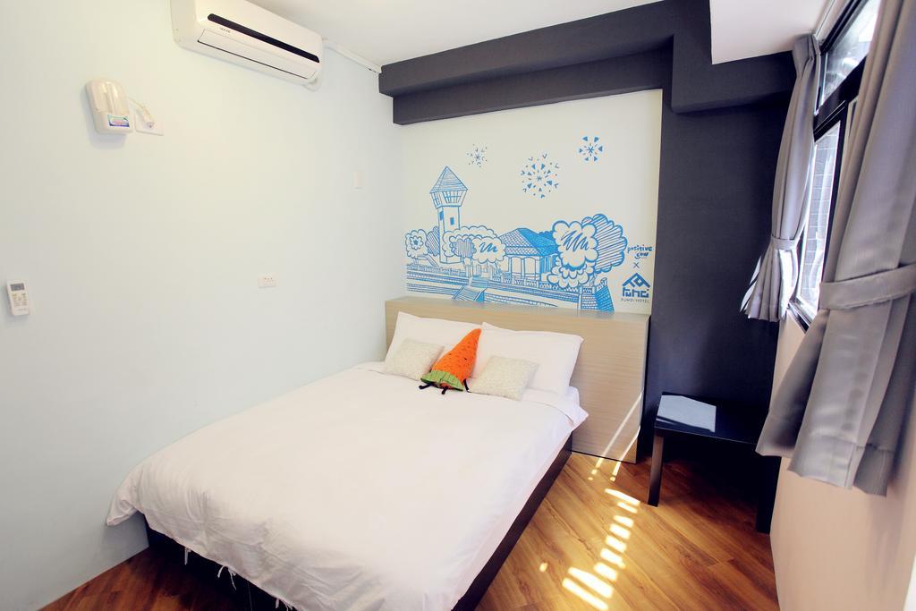 טאינאן Fundi Hotel מראה חיצוני תמונה